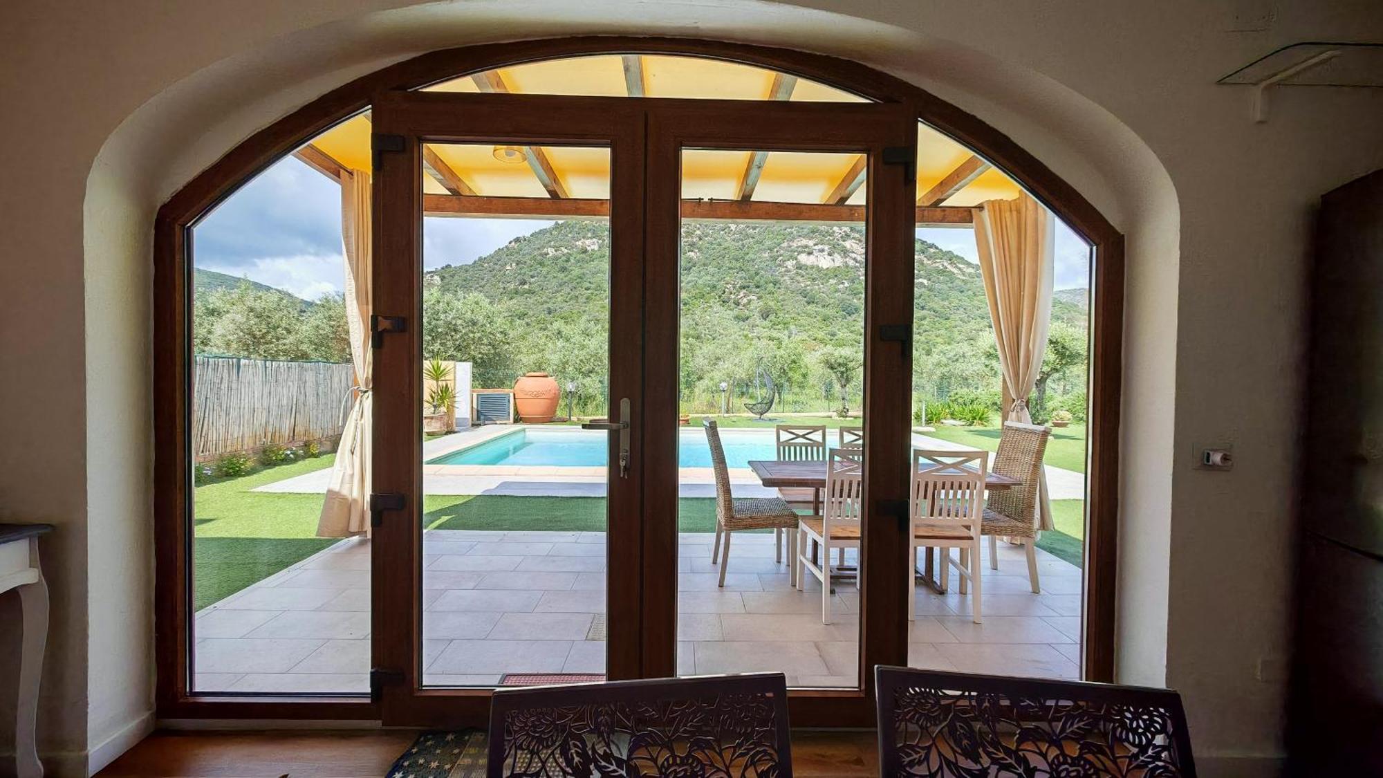 Villa Paola San Teodoro Con Piscina Privata Lu Lioni 외부 사진