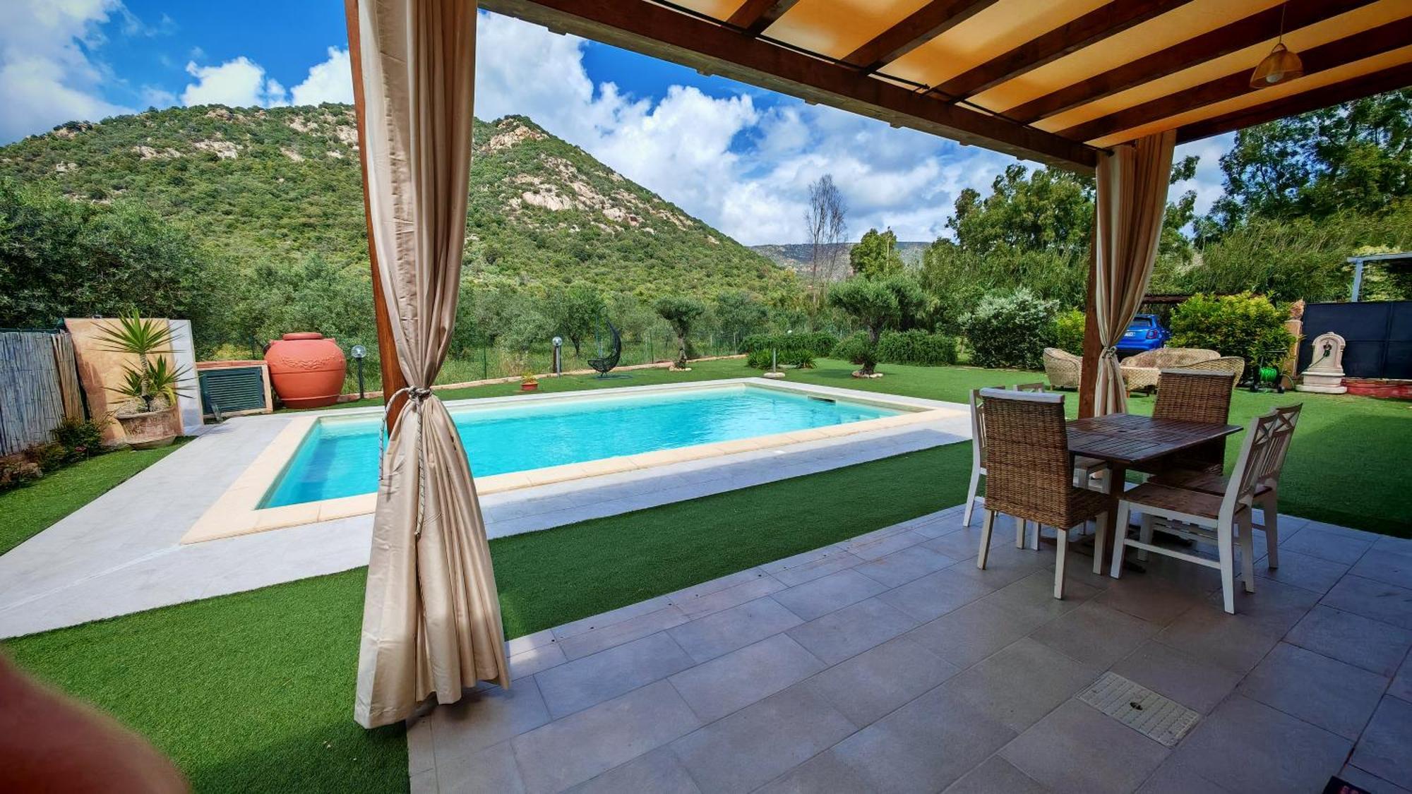 Villa Paola San Teodoro Con Piscina Privata Lu Lioni 외부 사진