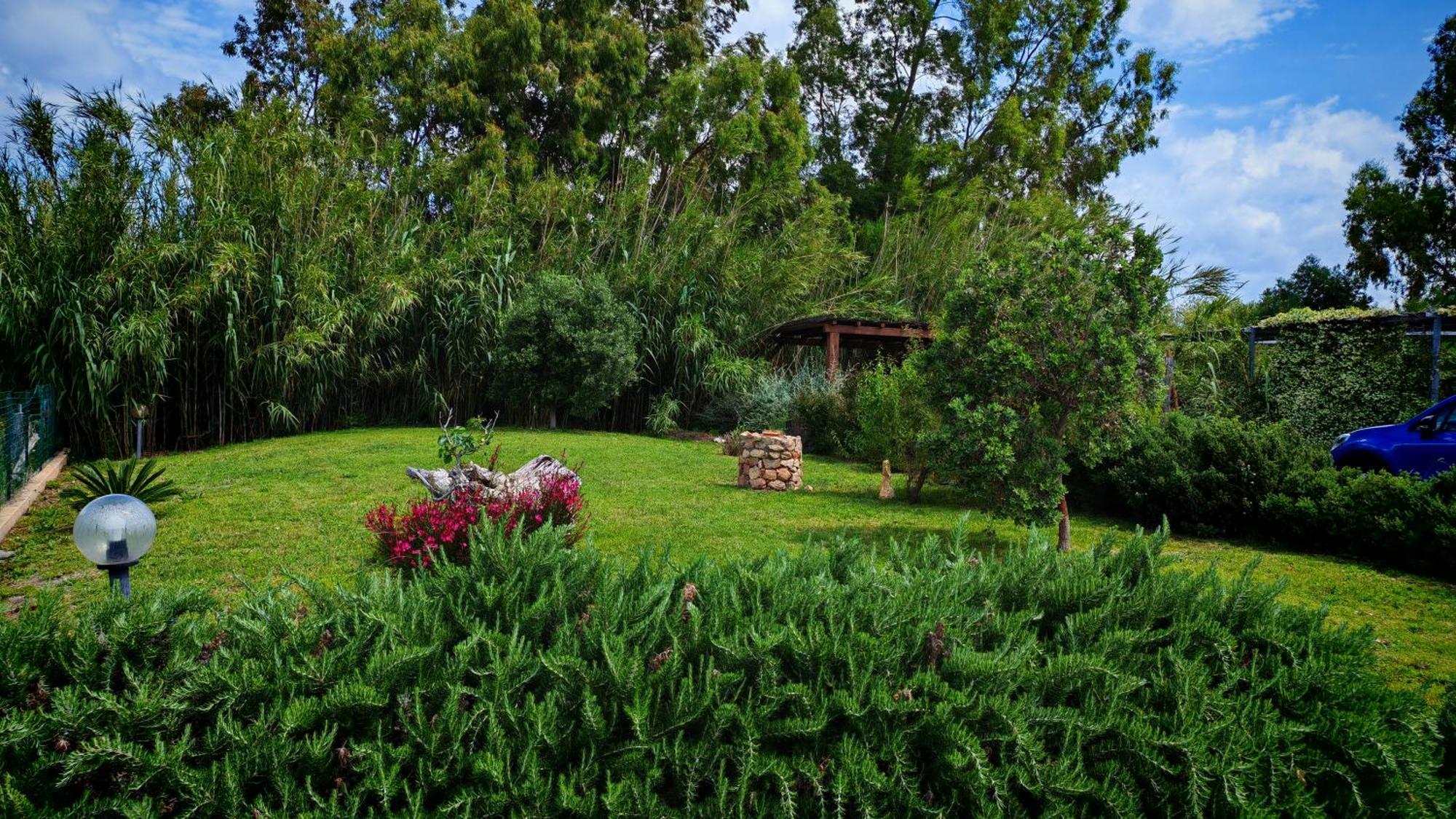 Villa Paola San Teodoro Con Piscina Privata Lu Lioni 외부 사진